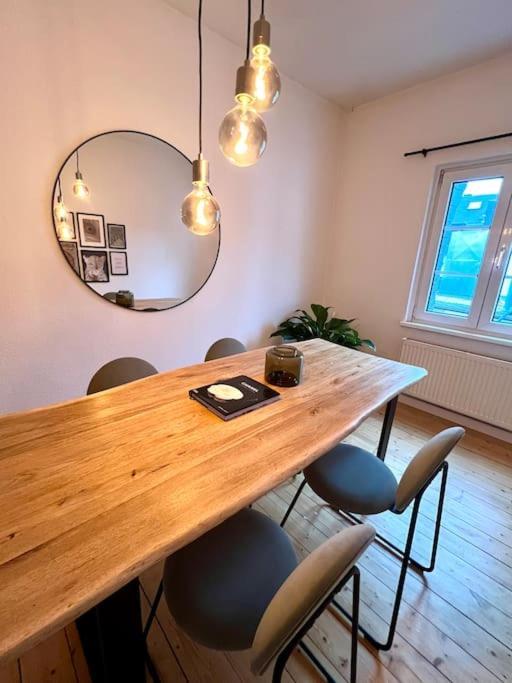 Stadtoase Design Wohnung In Der Altstadt Von Koblenz Coblenza Esterno foto