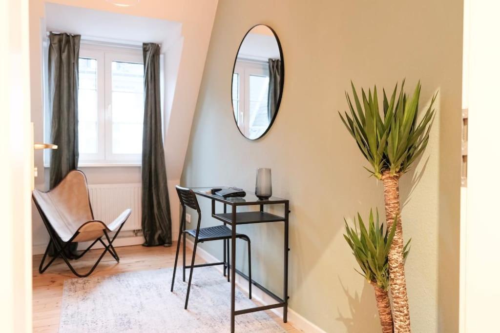 Stadtoase Design Wohnung In Der Altstadt Von Koblenz Coblenza Esterno foto
