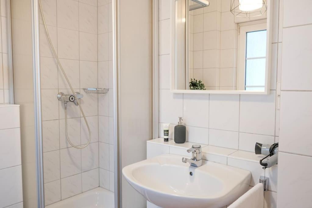 Stadtoase Design Wohnung In Der Altstadt Von Koblenz Coblenza Esterno foto